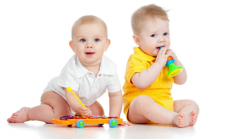 הגדרת המושג ‘כישורים חברתיים’ אצל תינוקות - מכון אפיק חדש, אורית ביטון
